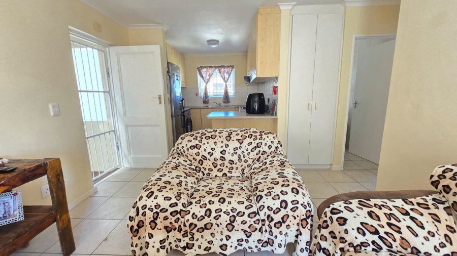 2 Bedroom Property for Sale in Strand Central Western Cape